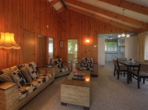 Shiralee Executive Cottages
