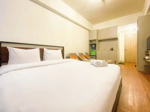 Good And Homey Studio At Candiland Apartment