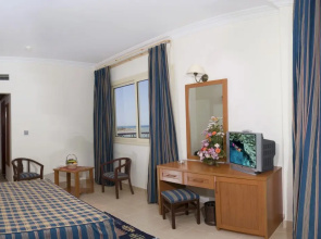 Le Jardin Aqua Park Resort