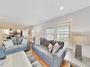 439block 5 Bedroom Home