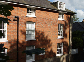 Close to city centre with its wide range of shops & excellent cultural facilities