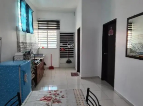 Rest n Splash by Home Stay Cikgu D'Inapan Kijang