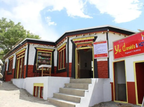 Hotel Yac Donalds