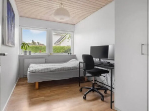 Renovated House Located on Skolebakken 60