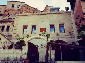 Ali's Guest House
