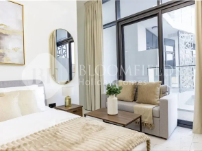 Bloomfields Elegant Pool View Stu The Ga