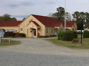 Four Oaks Lodging & RV Resort