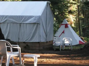 Gold Lake Lodge