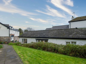 Garden Cottage - 2 Bedroom Cottage - Penally