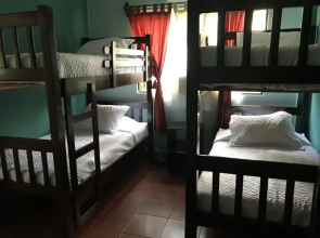 Hotel y Bungalows El Jardín