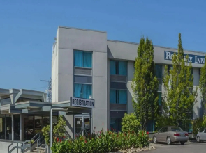 Rodeway Inn Fallsview