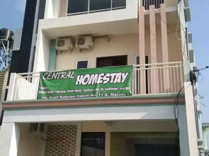 Central Homestay Malang