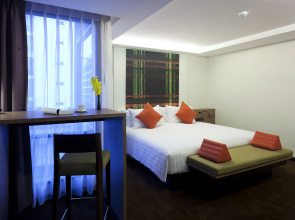 Maitria Mode Sukhumvit 15 Bangkok