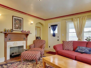 Lead Home w/ Free Wifi ~ 5 Mi to Terry Peak!