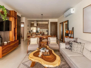 Elegante Condo, con alberca, zona Tezal