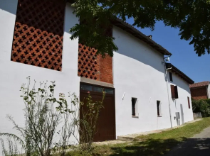Cozy pet Friendly Villa in Monferrato With Sauna