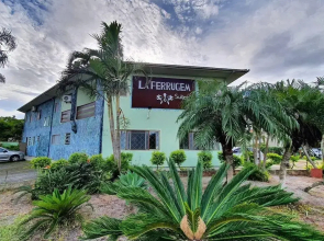 La Ferrugem Suites