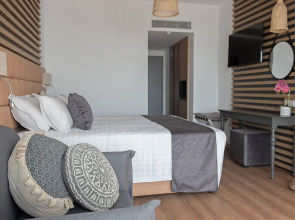 Piere Anne Beach Hotel