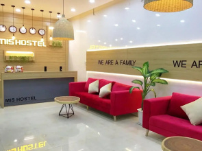 Mis Hostel