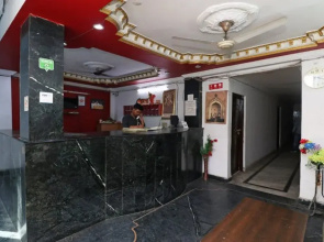 Rana International Hotel by OYO