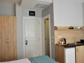 Andi Hotel