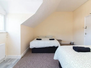 Brookvale Guest House Room 17