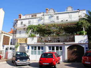 Nina Apartments