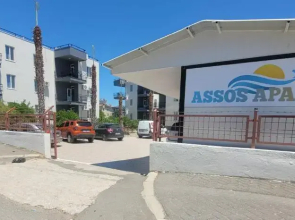 Assos Apart: Havuzlu sitede tamamı sizin 2 oda 1 salon daire