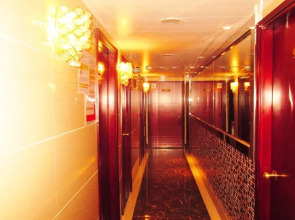 New Chung King Mansion Guest House (Tower C)