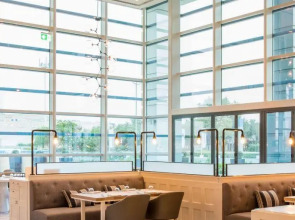 Отель Holiday Inn & Suites Dubai Festival City an IHG