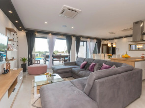 Villa F A Zadarvillas