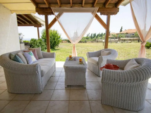 Aurora Sea View Maisonette by Travelpro Serv