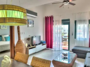 Unique Oceanview Apt G406