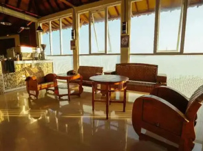 Taman Watu Resort