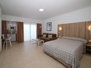 Aparthotel PYR Fuengirola