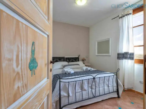 Alghero, Villa Josephine With Spectacular Swimming Pool, for 8 Guests