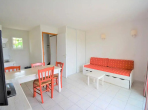 Maison Salavas, 3 pièces, 6 personnes - FR-1-382-136