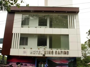 OYO 8896 Hotel King Safire