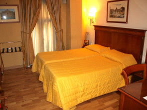 Luxury Rooms H 2000 Roma