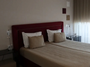 Fh Hotel