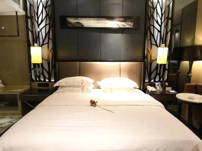 Tianhai Hotel