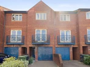 Quayside House