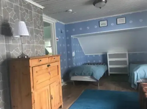 Box Bed & Breakfast