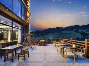Zhenyue Smart Panoramic Homestay (Longji Rice Terraces Scenic Area)