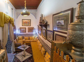 Eden Meknes
