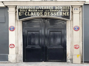 Luxury 3BDR Le Marais III by Livinparis