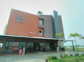 OYO 26739 Arasu Regency