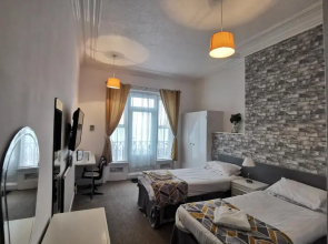 The Royal Pier Hotel