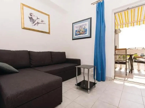 Awesome Apartment in Kastel Gomilica With 1 Bedrooms and Wifi