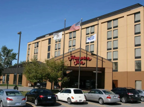 Hampton Inn Chicago-Carol Stream